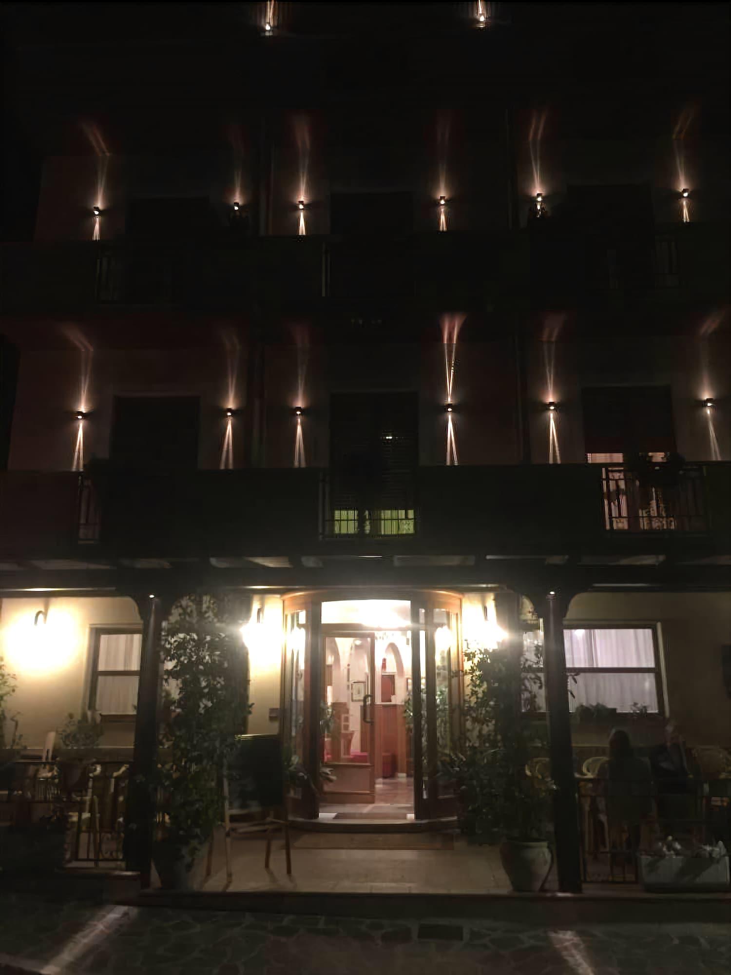Hotel Viola Caramanico Terme Extérieur photo