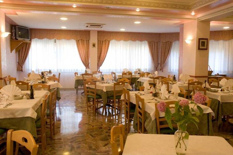 Hotel Viola Caramanico Terme Extérieur photo
